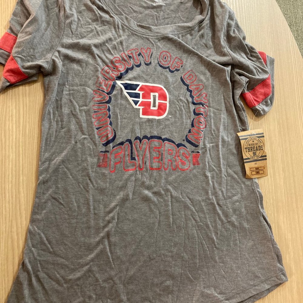 University of Dayton Flyers T Shirt Womens 4/6 Small Rivalry Threads Gray NWT
